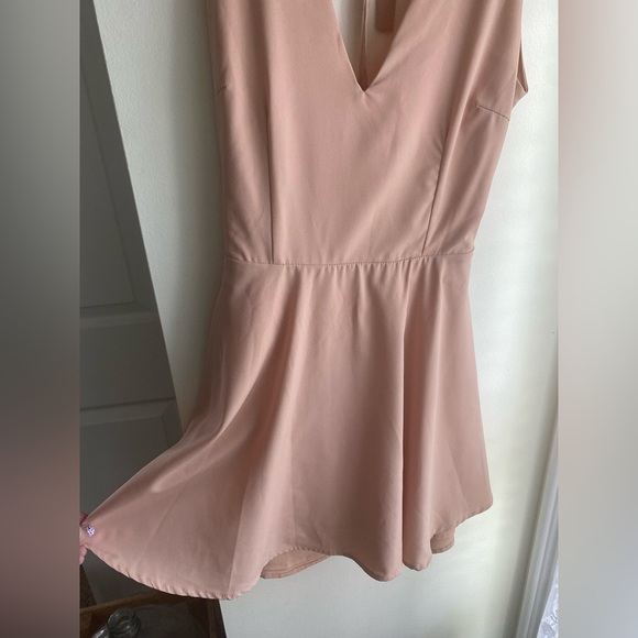 NWT Tobi Andie Blush Pink Pastel Peach Mini Skater Open Cutout Back Dress Large - Picture 8 of 15